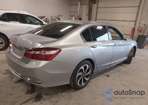 2017 Honda Accord Ex z USA, uszkodzony, nr VIN 1HGCR2F73HA258801